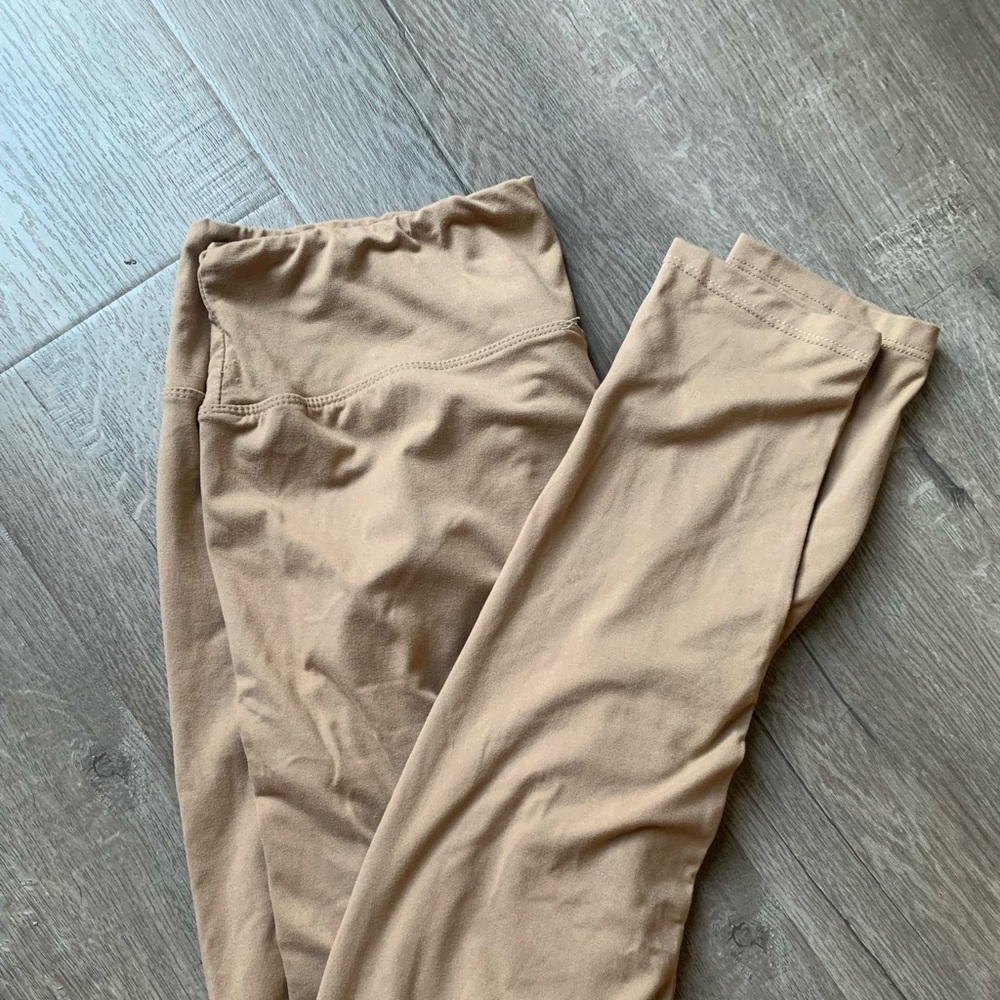 Plus Size Nude Leggings